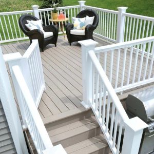 Small Deck Ideas: Power of White